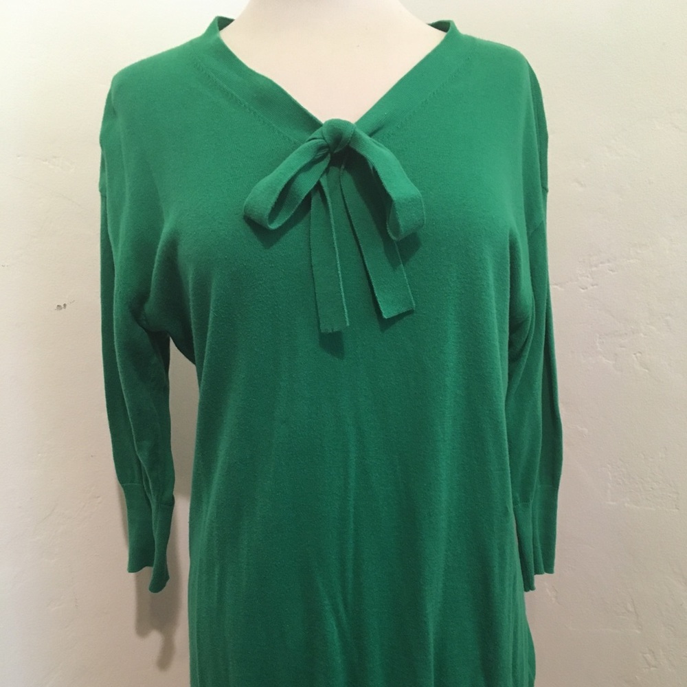 ⭐️LAST CALL- DONATING⭐️ Cabi Green Sweater
